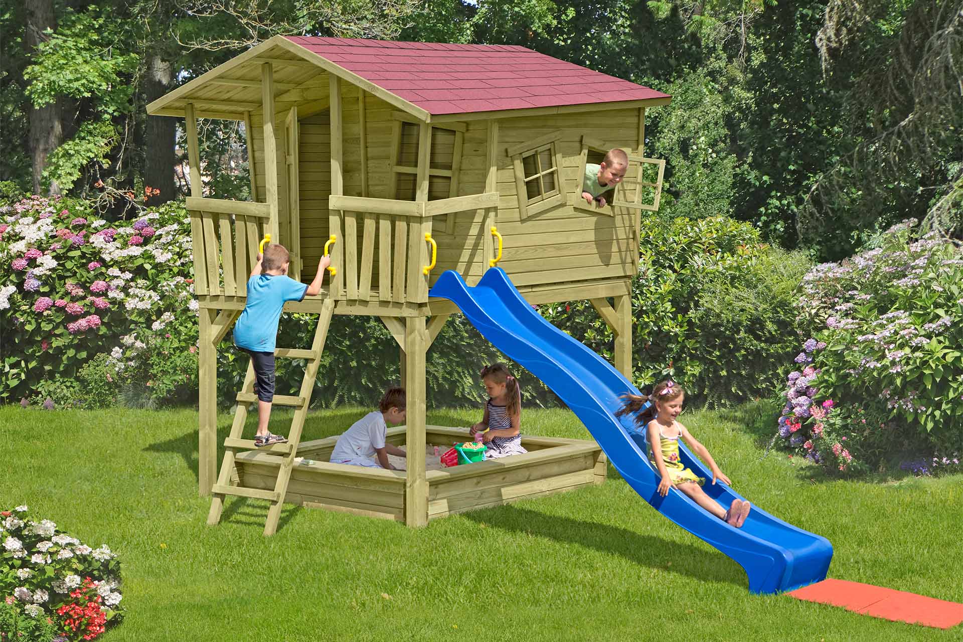 Kinderspielhaus CRAZY Leon als Stelzenhaus