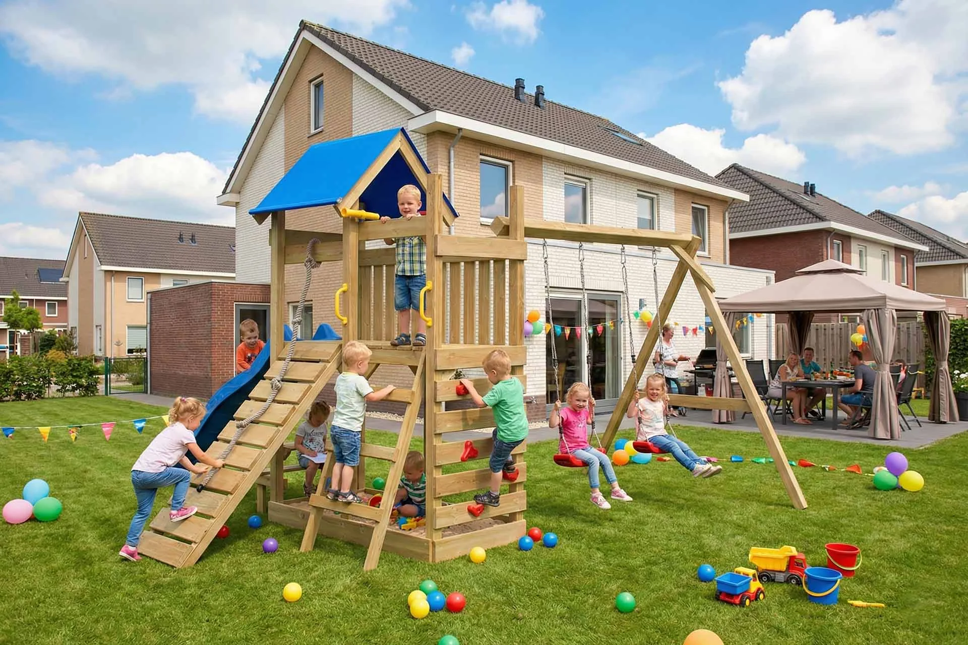 Kinderspielturm-Exploroo-play-Plus-wb-2