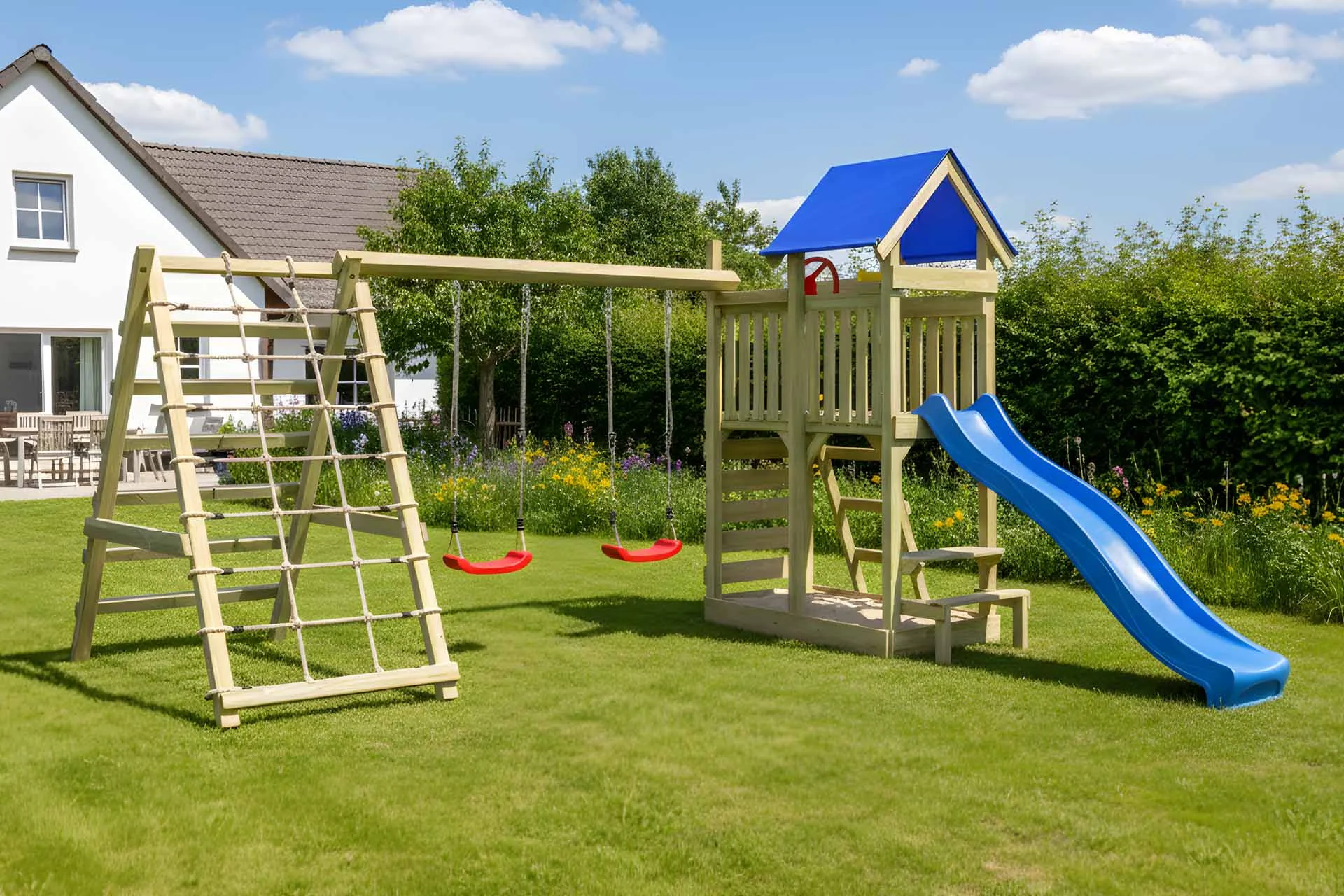 Kinderspielturm-Movoo-pro-wb-1